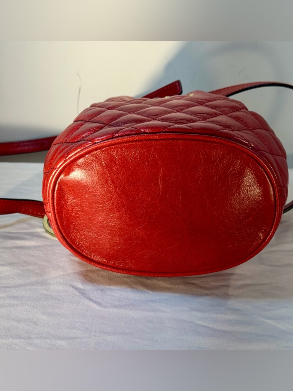 Michael Kors Frankie Small Red Quilted Leather Drawstring Bucket Bag - Picture 9 of 10